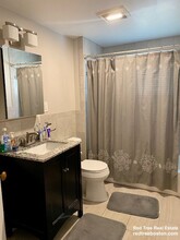 129 Brooks St, Unit 2 in Boston, MA - Building Photo - Building Photo