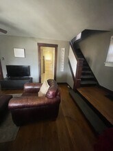 2245 S Braddock Ave in Pittsburgh, PA - Building Photo - Building Photo