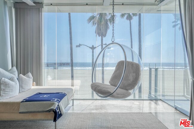 2911 Ocean Front Walk in Los Angeles, CA - Foto de edificio - Building Photo