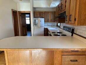 162 Washington St, Unit 162 Washinton St APT. A in Manlius, NY - Building Photo - Building Photo