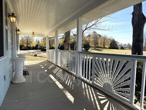 5485 Union Church Rd in Flowery Branch, GA - Building Photo - Building Photo