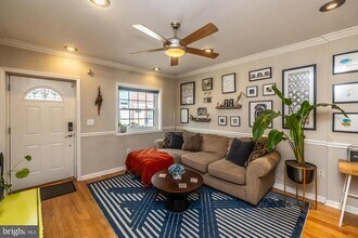 1530 Manton St in Philadelphia, PA - Building Photo - Building Photo