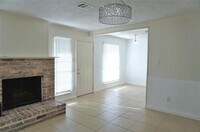 938 Greatwood Dr photo'