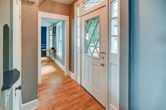 5026 Lake Mendota Dr in Madison, WI - Building Photo - Building Photo