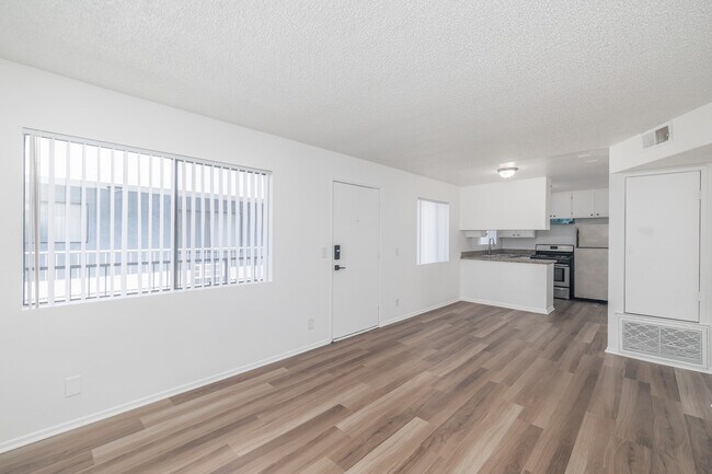 2216-2218 Court St. in Los Angeles, CA - Foto de edificio - Interior Photo