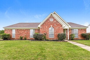 7903 Nature Walk Dr in Southaven, MS - Building Photo