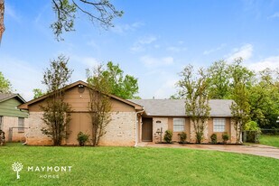 7461 Meadowcrest Dr in Fort Worth, TX - Building Photo