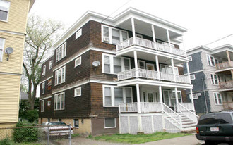 28 Fawndale Rd Apartments