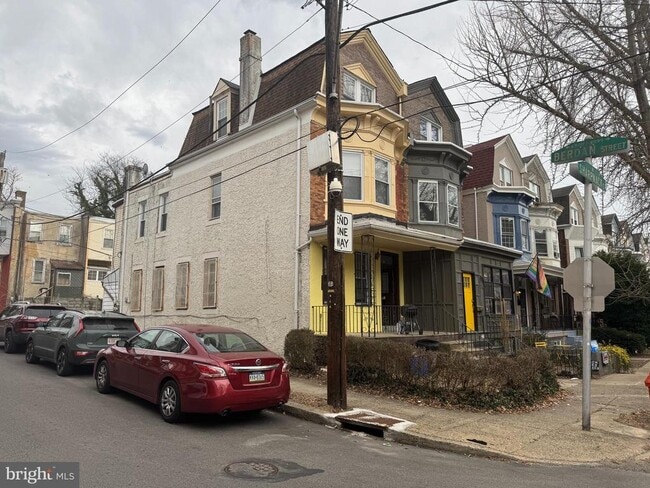 76 W Sharpnack St in Philadelphia, PA - Building Photo - Building Photo