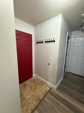 1800 Douglas Ave, Unit 104 in North Providence, RI - Building Photo - Building Photo
