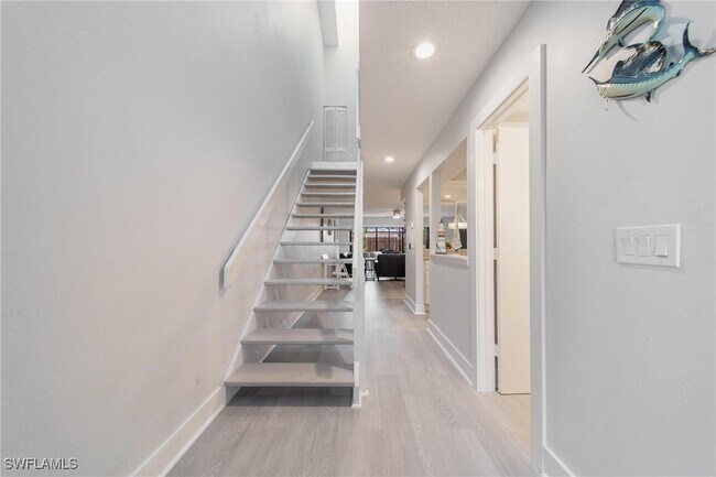property at 820 Meadowland Dr