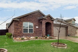 2100 Shady Glen Trail in Princeton, TX - Building Photo - Building Photo