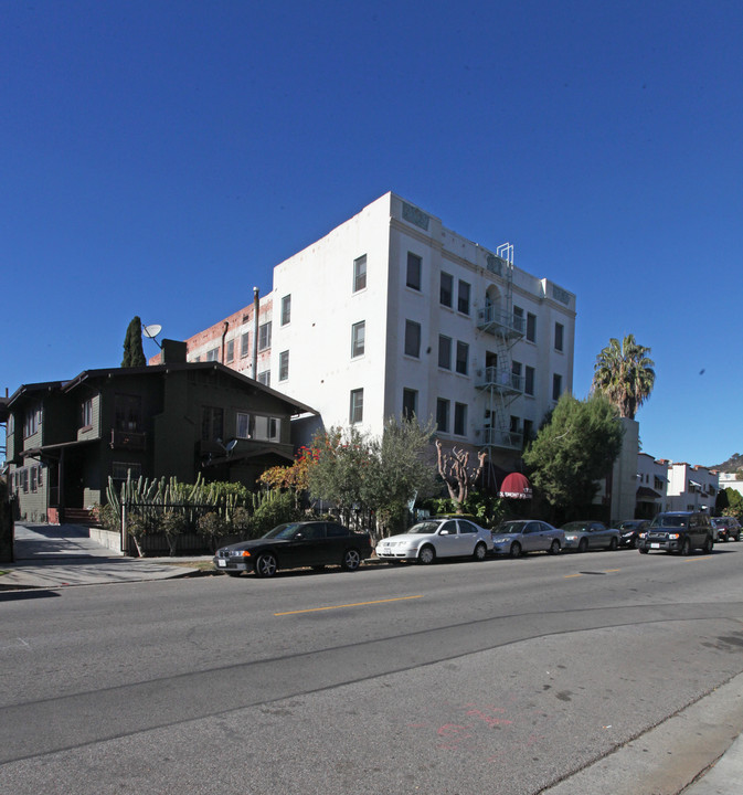 Edgemont Hollywood Apartments in Los Angeles, CA - Building Photo