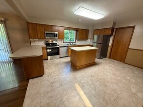2301 24th Ave in Hudsonville, MI - Building Photo - Building Photo