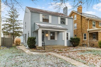 683 S Roosevelt Ave in Columbus, OH - Building Photo - Building Photo