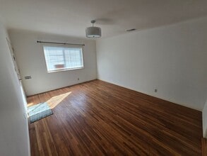 2641 N White Ave in La Verne, CA - Building Photo - Building Photo