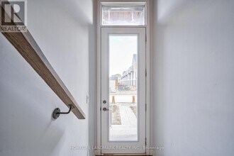 56 Hooyo Ter in Toronto, ON - Building Photo - Building Photo