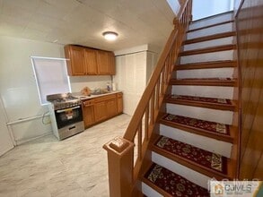 123 Kossuth St in Franklin Township, NJ - Building Photo - Building Photo