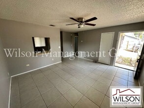 1912 Wizard Ct in Longwood, FL - Building Photo - Building Photo