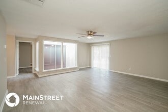 970 Dostie Cir in Orange Park, FL - Building Photo - Building Photo