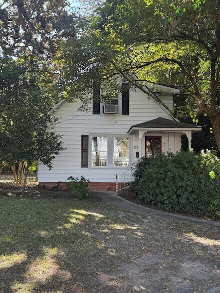 property at 250 E Vermont Ave