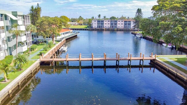 property at 2731 Taft St