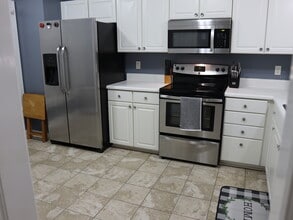 2106 Trailridge Ct in Raleigh, NC - Building Photo - Building Photo