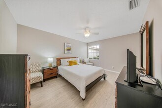 4585 Pasadena Ct in Naples, FL - Building Photo - Building Photo