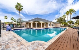 Aria Landings in Ft. Myers, FL - Building Photo