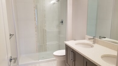 20211-20266 66 Ave in Langley, BC - Building Photo - Building Photo