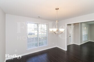 5829 Millers Pond Ln in Powder Springs, GA - Building Photo - Building Photo