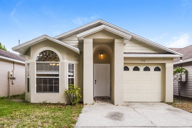 property at 1632 Chatham Cir