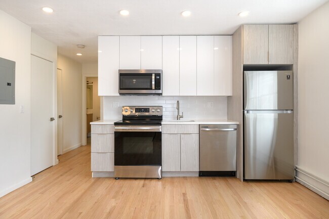 196 Hillside St, Unit 9 in Boston, MA - Building Photo - Building Photo