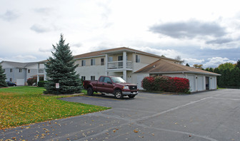 303 Meadowview Ct Apartments