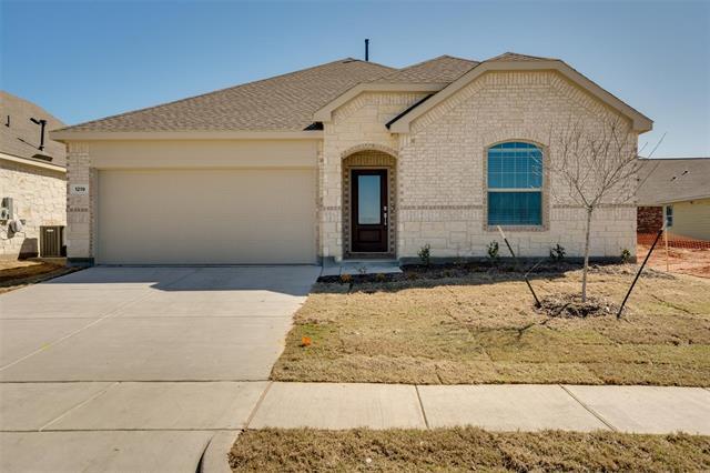 1219 Mesquite Ln in Princeton, TX - Building Photo