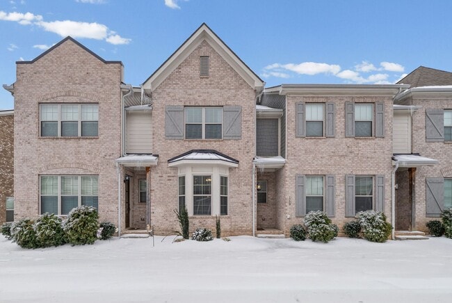 property at 119 Savannah Ave