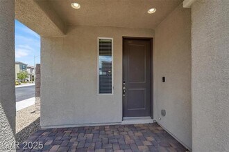 4630 Summer Azure St in North Las Vegas, NV - Building Photo - Building Photo