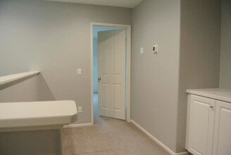 347 Campolina Ct in Fallbrook, CA - Building Photo - Building Photo