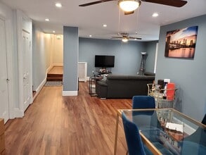 1724 Monsey Ave, Unit secondfloor in Scranton, PA - Foto de edificio - Building Photo