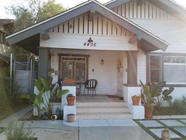 property at 4436 Kingswell Ave
