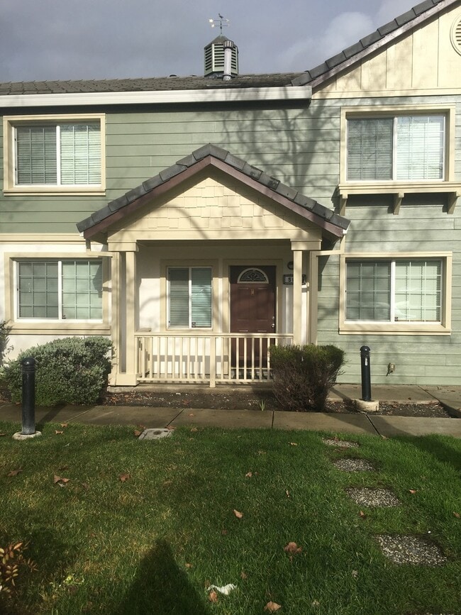 504 Daniels Ave in Vallejo, CA - Building Photo - Building Photo