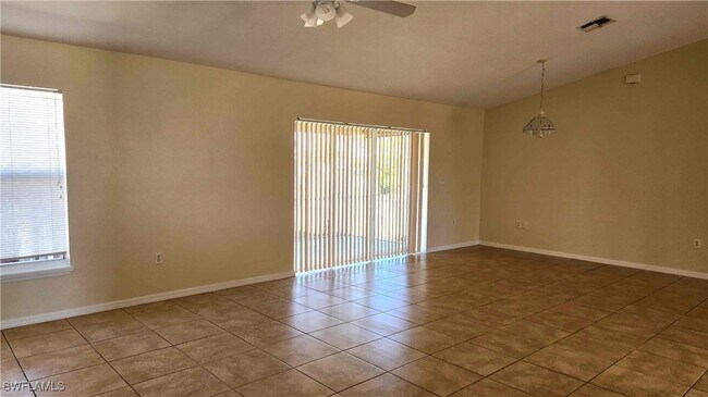 3800 15th St SW in Lehigh Acres, FL - Building Photo - Building Photo