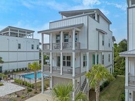 15 E Queen Palm Dr in Inlet Beach, FL - Building Photo
