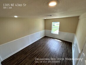 1305 NE 43rd St in Oklahoma City, OK - Building Photo - Building Photo