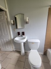 1331-1333 Thurston St, Unit 1325 in Akron, OH - Building Photo - Building Photo