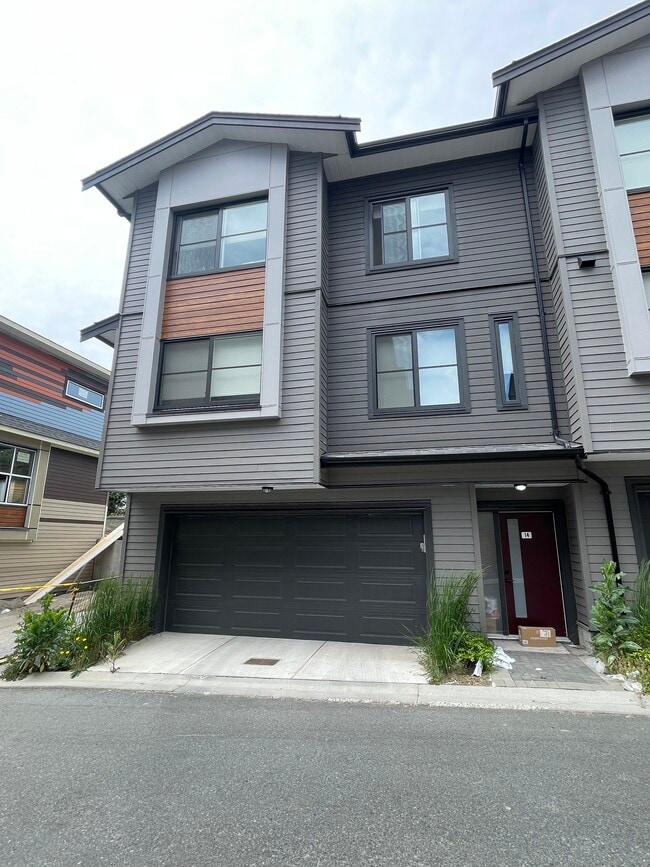 property at 7895 162 St
