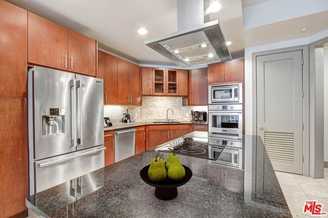 property at 10710 Wilshire Blvd
