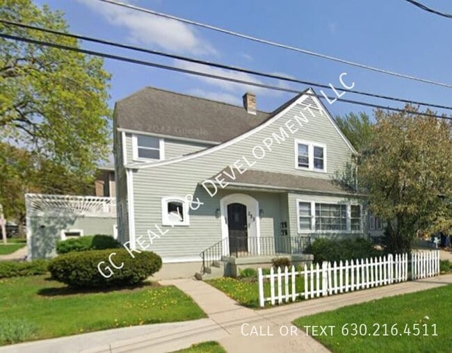 property at 253 S Channing St
