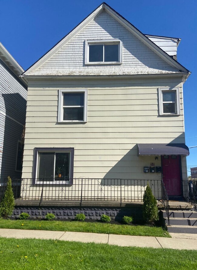 181 Jersey St in Buffalo, NY - Building Photo - Building Photo