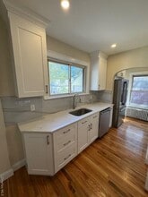 39 Ward St in Floral Park, NY - Building Photo - Building Photo